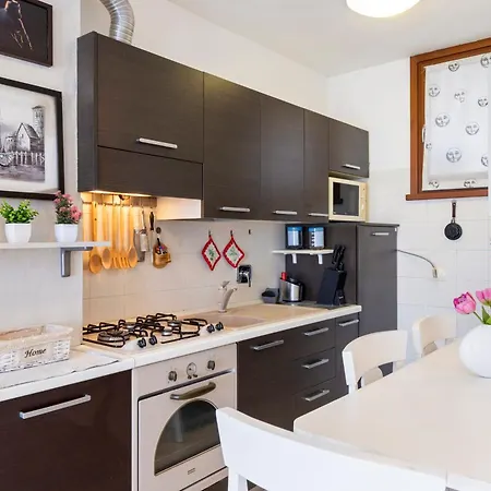 Cuddly House - 2 Terrazzi Parking Pet Friendly Apartmán